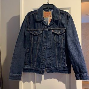 Men’s Levi’s denim jacket